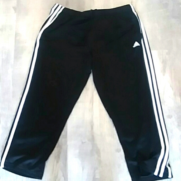 adidas women's capri joggers